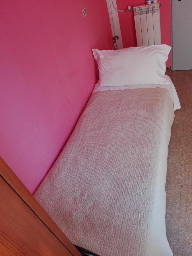 Hotel Villa Lorena Rimini Extérieur photo
