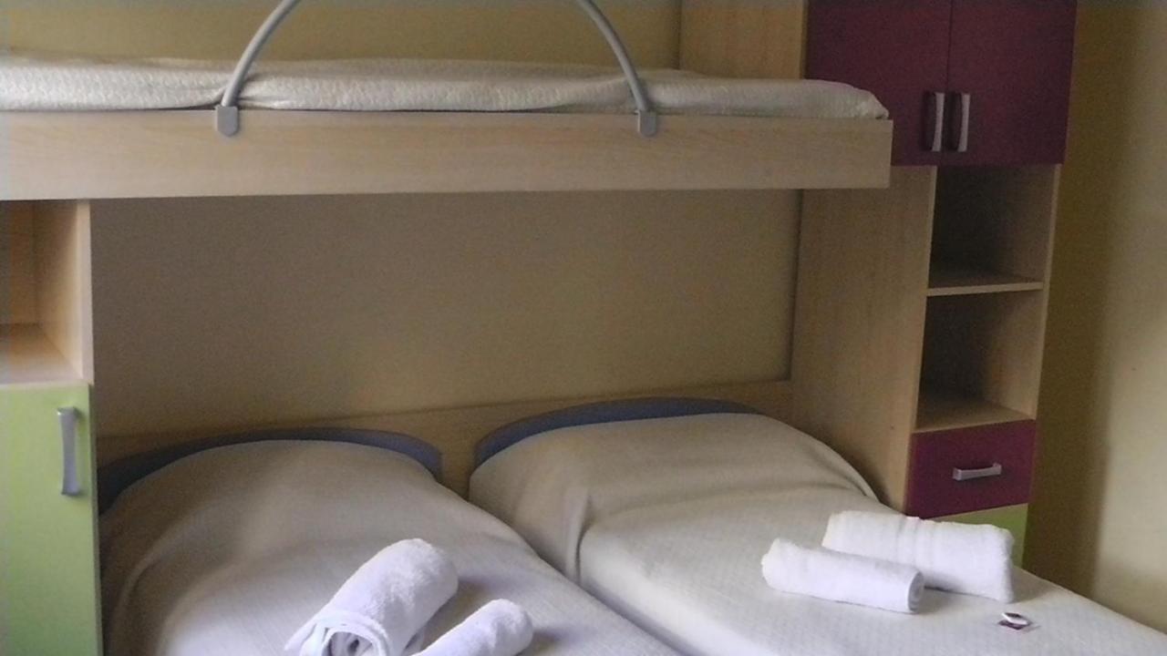 Hotel Villa Lorena Rimini Chambre photo