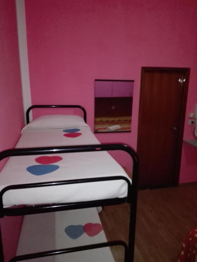 Hotel Villa Lorena Rimini Extérieur photo