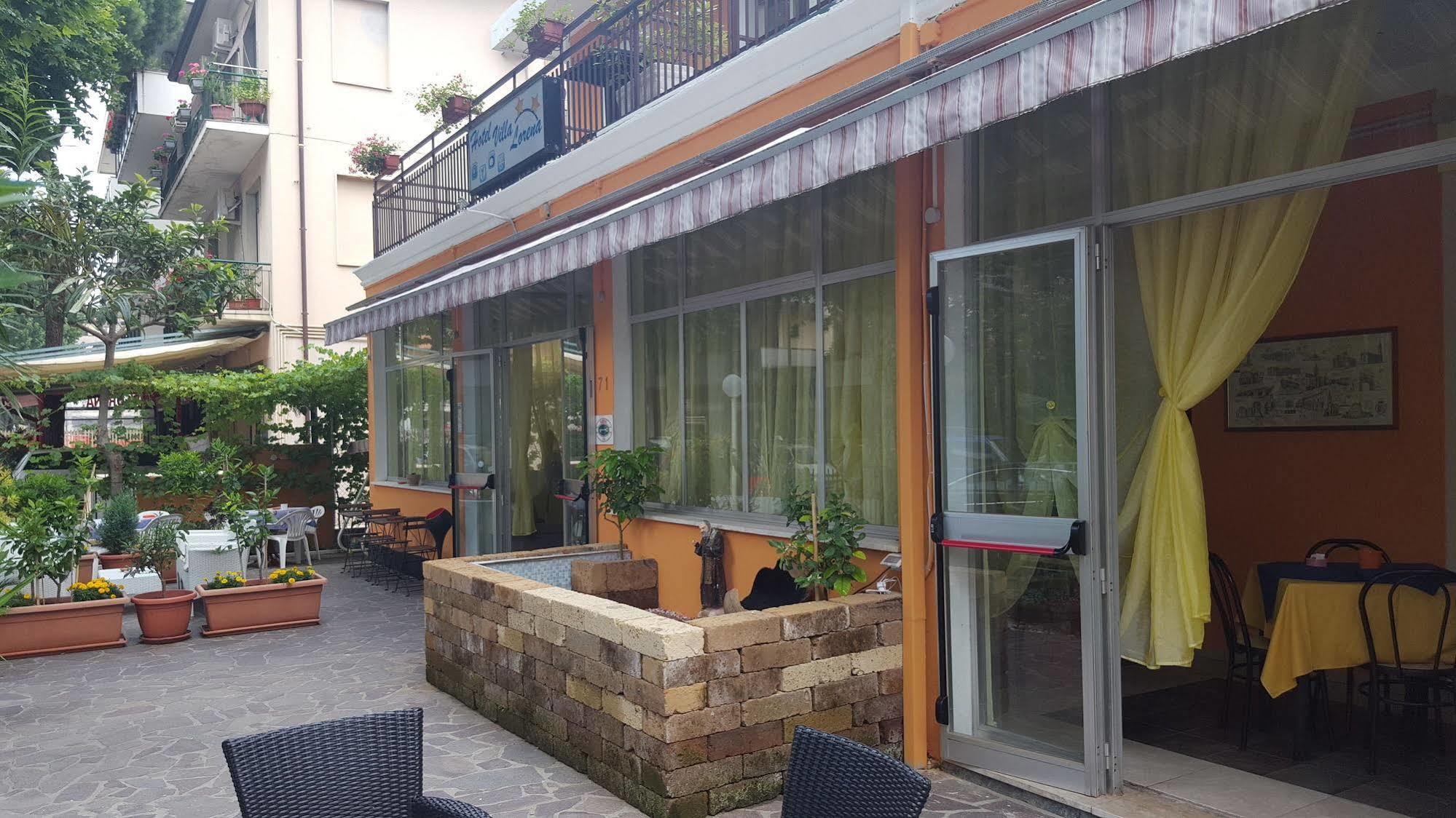 Hotel Villa Lorena Rimini Extérieur photo